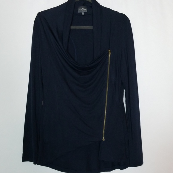 Market & Spruce Tops - Market & Spruce Top with front zipper Size Small